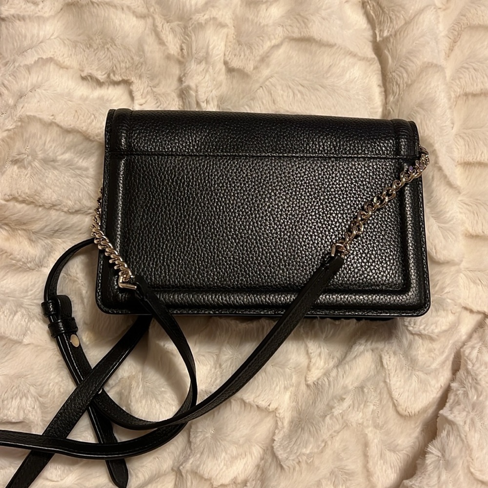 Knott flap kate spade crossbody bag - Picture 4 of 4